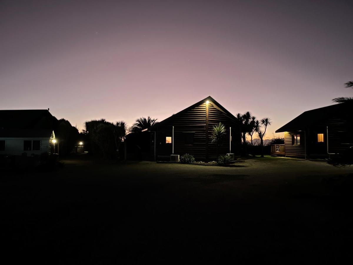 Shining Star Beachfront Accommodation Гокітіка Екстер'єр фото
