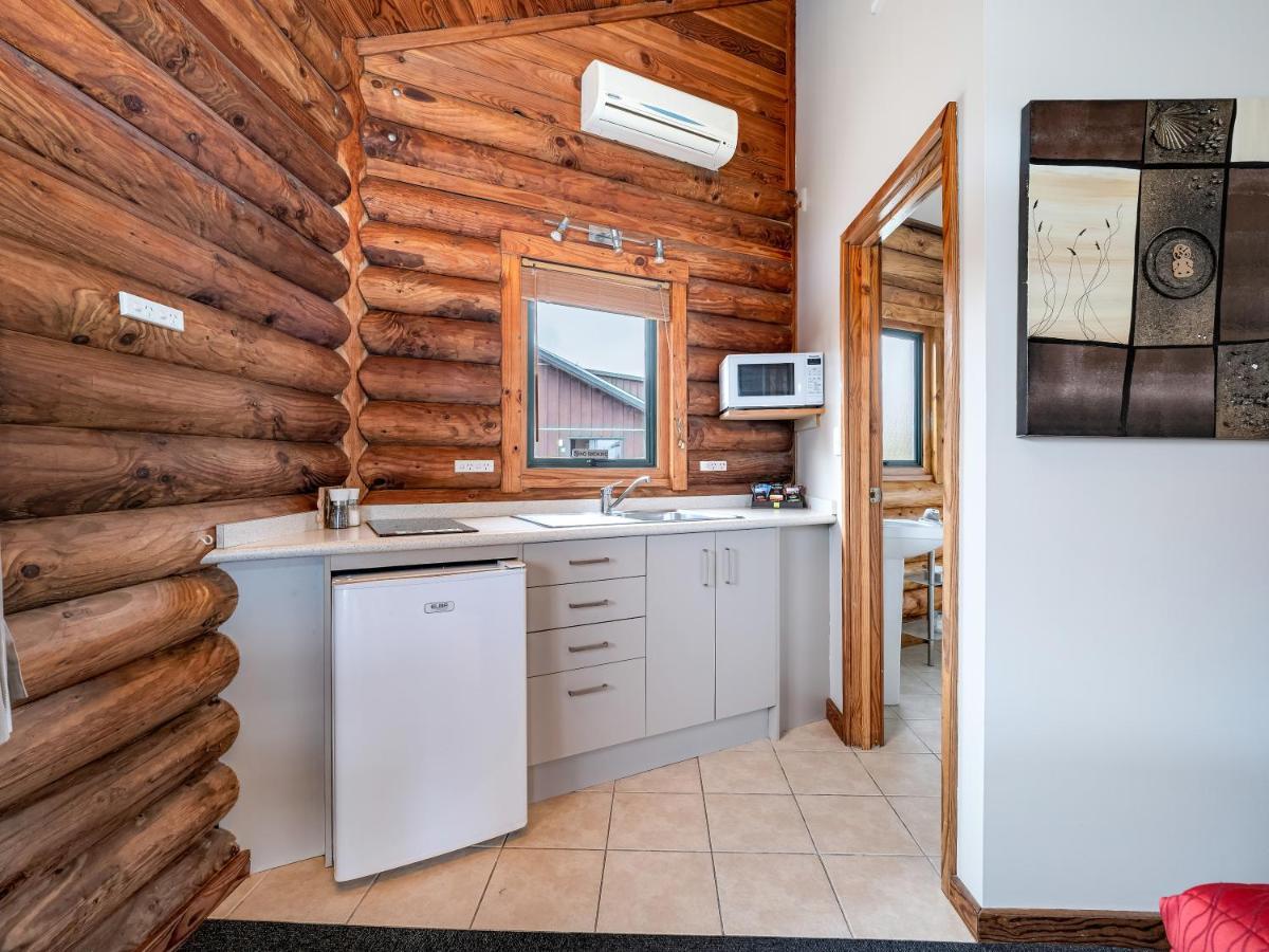Shining Star Beachfront Accommodation Гокітіка Екстер'єр фото
